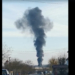 Explozie urmată de incendiu la un depozit de produse petroliere din Bacău. Fumul negru a putut fi văzut de la kilometri distanță