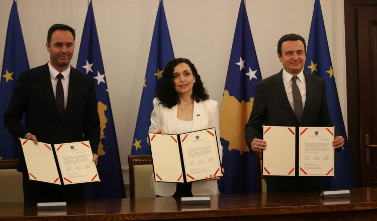 Kosovo cere oficial aderarea la UE. „Nu există alternativă”