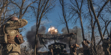 Ucraina a pierdut inițiativa pe câmpul de luptă din cauza întârzierilor de armament occidental