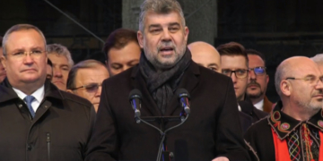 Ciucă și Ciolacu, huiduiți la Iași, unde AUR a organizat un protest. Ciolacu: „Eu chiar vă iubesc”