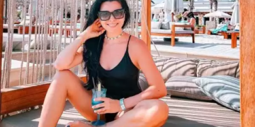 Corina Caragea, despre vacanța în Hawaii: „Mai ieftin decât în Mamaia”
