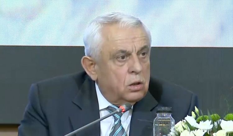 Petre Daea vrea să salveze vacile, considerate „cel mai mare dușman al planetei”. „Toate cătările acuzațiilor sunt pe coarnele vacii”