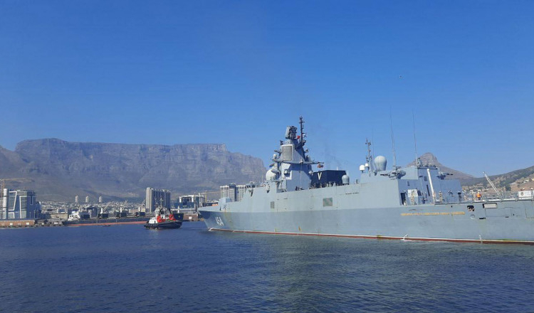 Africa de Sud găzduiește exerciții militare cu Rusia și China. Opoziția acuză că fregata „Amiral Gorşkov va naviga spre Marea Neagră”