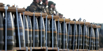 NATO își planifică stocuri mai mari de muniții în urma războiului început de Rusia în Ucraina