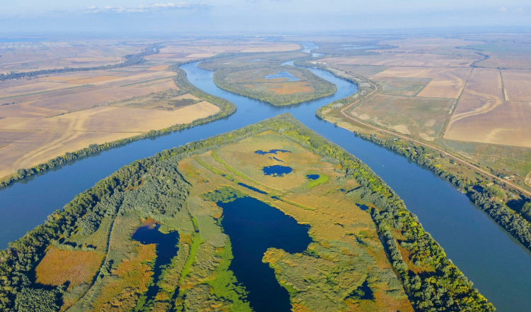 Autoritățile române, informate încă de la 1 ianuarie că vasele ucrainene fac dragări de întreținere pe Chilia și pe Solomonov