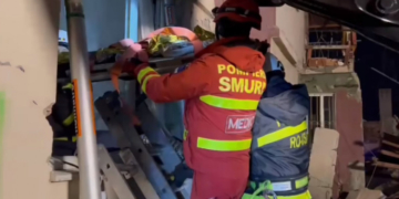 Un sirian mulțumește echipei SMURD România pentru că i-a salvat fratele de sub dărâmături. ”Ați fost puternici”