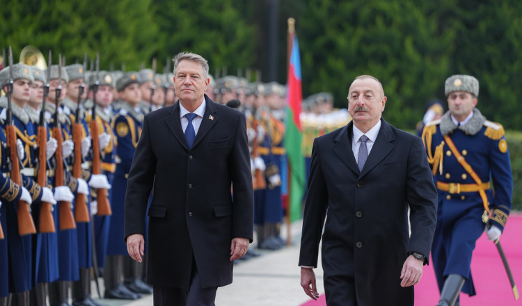 Preşedintele azer: Vom folosi oportunităţile din România pentru a exporta gazul şi pe alte pieţe europene