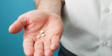 Pilula contraceptivă pentru bărbați, testată cu succes pe șoarecii de laborator. „Are potenţialul de a oferi egalitate între sexe”