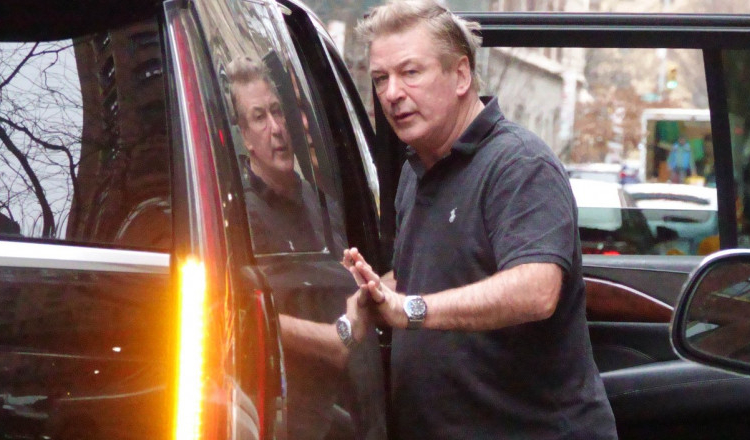 Alec Baldwin, dat în judecată de familia ucraineană a Halynei Hutchins în cazul incidentului mortal de pe platoul de filmare