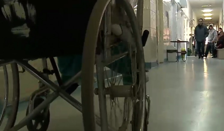 România, prima în topul șpăgilor din Sănătate, în UE. Pacient: Știți cum e în spital, lumea șușotește, întreabă „tu cât ai dat?”