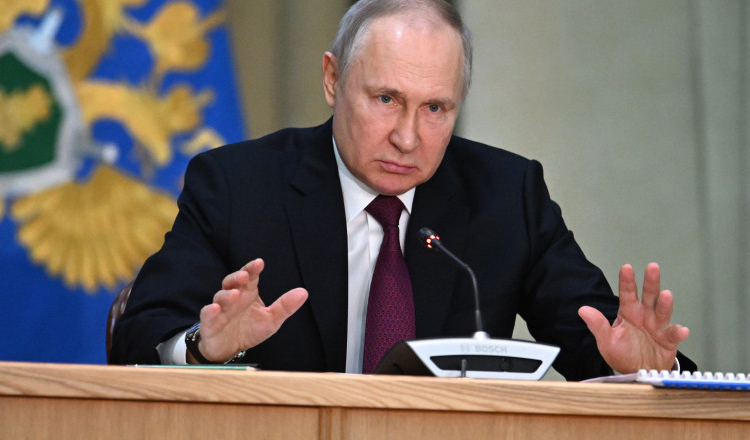 China cere Curţii Penale Internaţionale să evite „dubla măsură” în ceea ce privește mandatul de arestare împotriva lui Putin