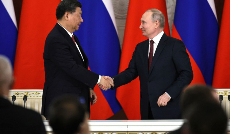 Declaraţie comună a lui Putin şi Xi: „Un război nuclear nu trebuie să aibă loc niciodată”