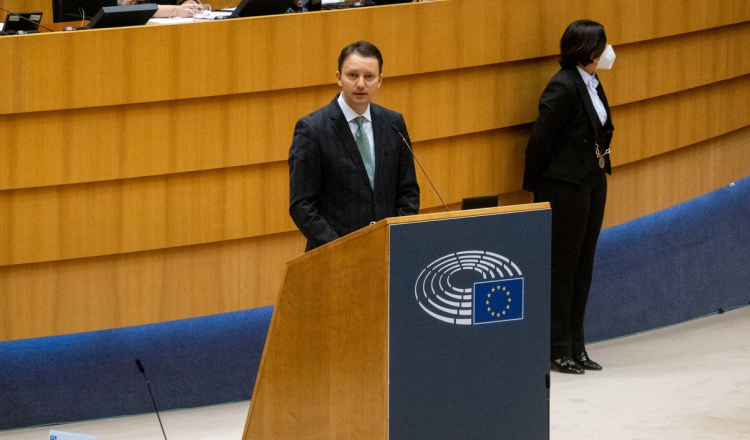 Parlamentul European dezbate situaţia din Republica Moldova. Siegfried Mureşan cere sancţiuni împotriva oligarhilor pro-ruşi
