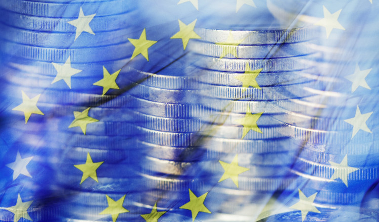 Cioloș: Ajutorul pentru fermierii români nu crește, dar CE lucrează la un nou pachet. Daea: Vom primi mai mulți bani