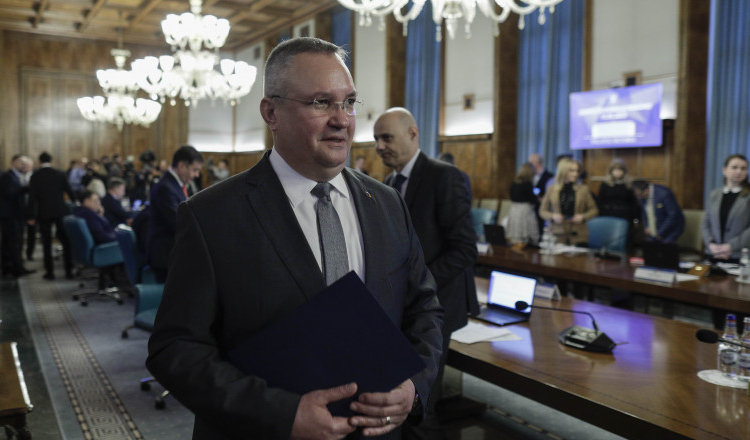 Ciucă: Guvernul va aproba, săptămâna viitoare, proiectul de hotărâre privind plafonarea preţurilor poliţelor RCA