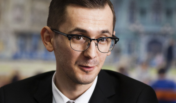 Motivul pentru care Aurescu este atacat de PNL: ”Se arată incapabil de a se așeza voluntar la masă cu cei din conducerea partidului”