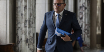 Budăi le-a dat termen miniștrilor de linie ca până miercuri să depună amendamente pentru legea pensiilor speciale