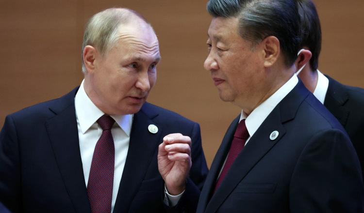 Vladimir Putin îl felicită pe Xi Jinping pentru noul mandat și salută consolidarea parteneriatului ruso-chinez