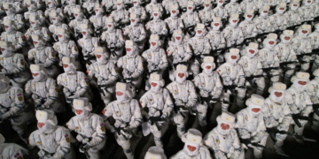 Kim Jong Un se laudă cu o armată de 800.000 de nord-coreeni gata să lupte cu SUA