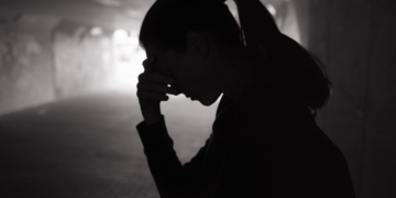 Două tinere din Dâmboviţa au fost sechestrate şi obligate să se prostitueze în Italia. Ele au fost salvate după o acțiune de amploare