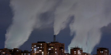 Începe primul proces pe clima din România. Activiștii români, susținuți de fundația care a câștigat primul proces similar din Europa