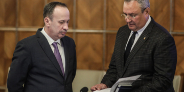 Ciucă: I-am cerut ministrului Câciu să reducă cheltuielile la buget. Nu se pune problema reducerii salariilor și investițiilor