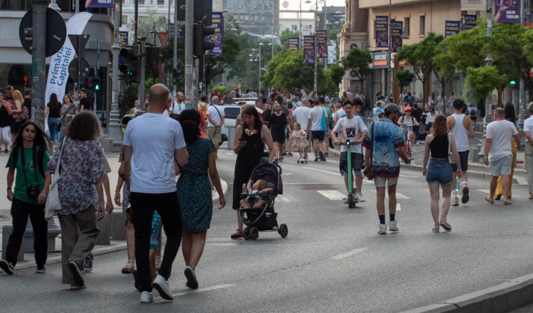 Proiectul „Străzi deschise” din București se reia din acest weekend. Restricțiile pentru șoferi și bicicliști