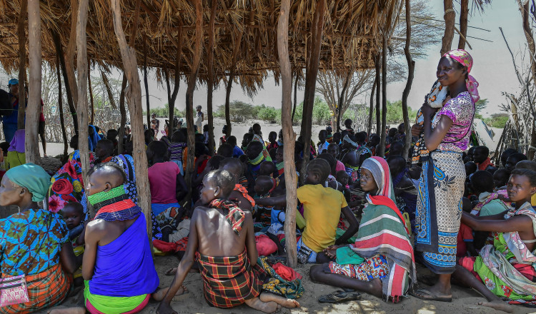 90% dintre adolescentele şi femeile tinere din cele mai sărace ţări nu utilizează internetul (Unicef)