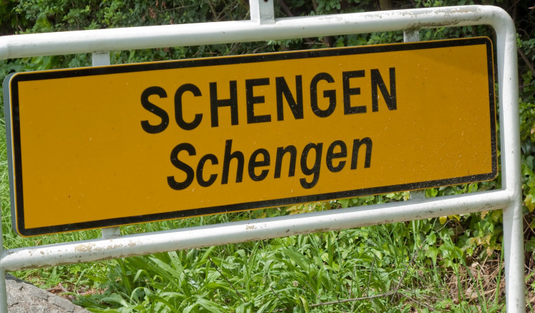 Încep negocierile pentru reforma sistemului de azil pentru migranți, folosită ca motiv de Austria pentru blocarea României în Schengen