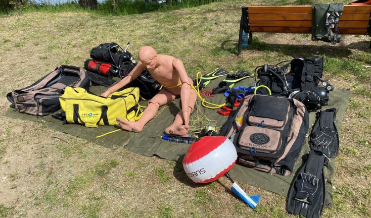 Simulare cu manechin pentru găsirea celor patru persoane dispărute în râul Mureș. Au început căutările şi în Ungaria