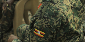 Un soldat l-a împușcat pe politicianul pe care îl păzea
