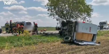 Plan Roșu de Intervenție în județul Neamț. Trei persoane, printre care și un copil, au murit în urma unui accident grav