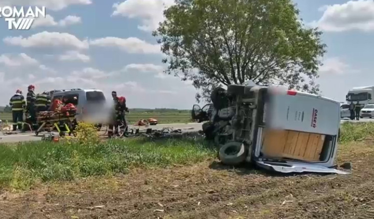 Plan Roșu de Intervenție în județul Neamț. Trei persoane, printre care și un copil, au murit în urma unui accident grav