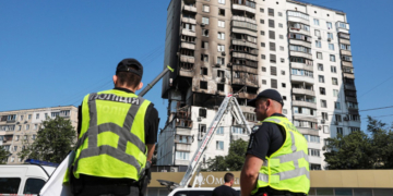 Explozie într-un bloc de 15 etaje din Kiev. Cel puțin două persoane au murit și alte cinci au fost rănite