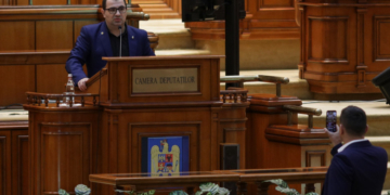 Un deputat AUR a sunat la 3 dimineața parlamentari de la PSD, PNL și USR ca să îi amenințe și să îi înjure