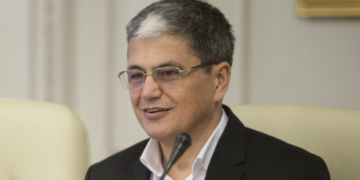 Boloş: Ne aşteptăm să avem un impact semnificativ legat de interzicerea cumului pensiei cu salariul şi eliminarea pensiilor speciale
