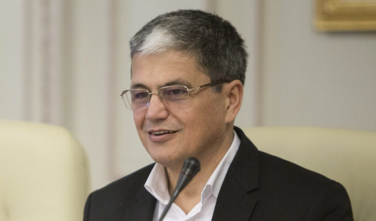 Boloş: Ne aşteptăm să avem un impact semnificativ legat de interzicerea cumului pensiei cu salariul şi eliminarea pensiilor speciale