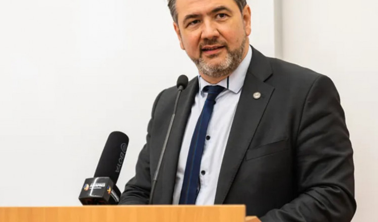 Primul român președinte la o rețea universitară europeană și primul din Europa Centrală și de Est la UNICA