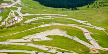Circulația pe Transalpina se redeschide de vineri