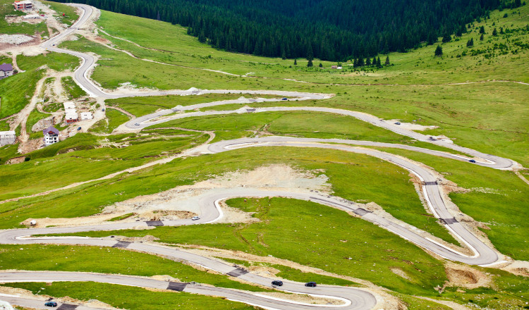 Circulația pe Transalpina se redeschide de vineri