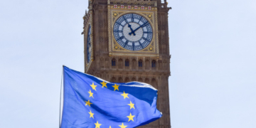 Guvernul britanic i-a interzis primarului din Londra să arboreze steagul UE