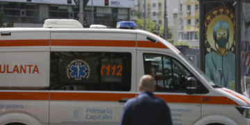 Un cerșetor a bătut crunt un om al străzii și i-a amputat parțial mâinile și picioarele. Victima a murit în spital