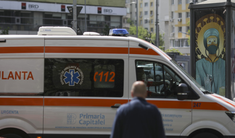 Un cerșetor a bătut crunt un om al străzii și i-a amputat parțial mâinile și picioarele. Victima a murit în spital