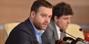 Ciucu se plânge că face defrișări „pe ascuns”, pentru că Nicușor Dan nu-i dă aviz: Facem chetă ca să le plătim amenzile VIDEO