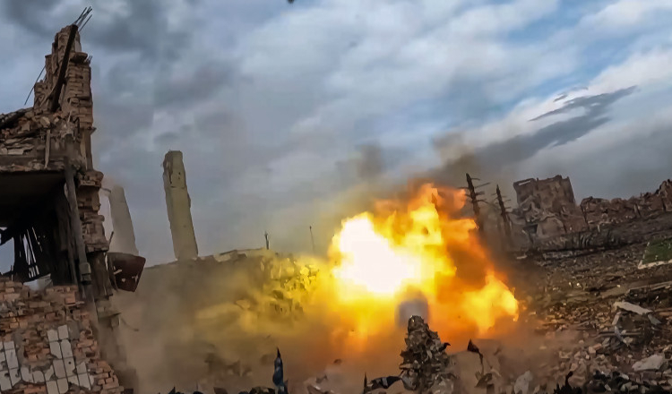 Diplomații ruși amenință că Europa se va confrunta cu „consecințe catastrofale” dacă războiul ia amploare