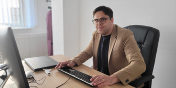 „Azilele groazei”. Șeful ANPDPD, demis de Ciolacu, susține că a făcut controale „cu profesionalism”