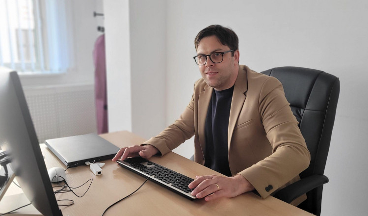 „Azilele groazei”. Șeful ANPDPD, demis de Ciolacu, susține că a făcut controale „cu profesionalism”