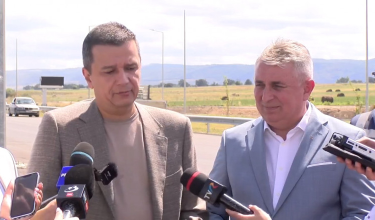 Bode s-a dus după Grindeanu pe șantierul autostrăzii Transilvania, departe de „agitația politică de la București”: Muncim împreună