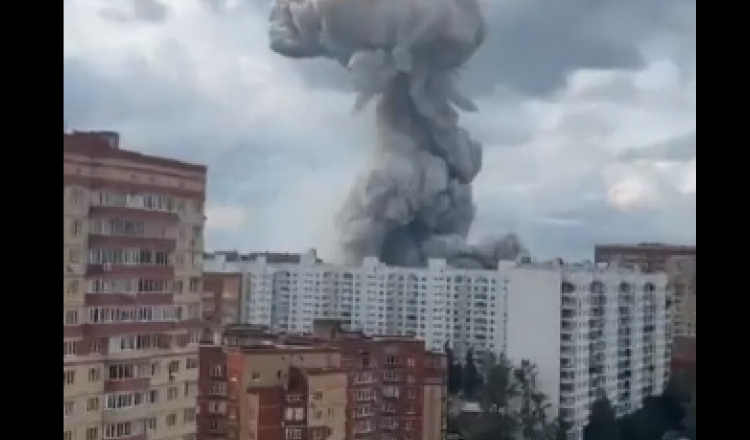 Explozie uriașă la o uzină militară din regiunea Moscovei. Cel puțin 45 persoane au fost rănite, patru în stare gravă