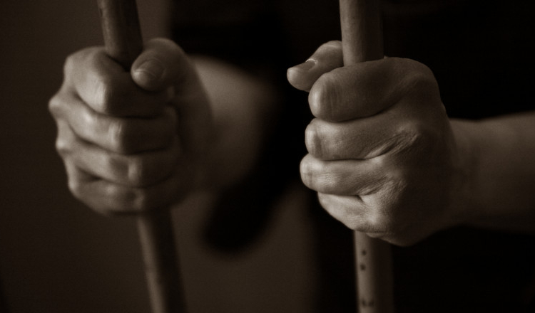 Un bărbat din Alba a fost condamnat la 10 luni de închisoare cu executare pentru că nu a plătit pensia alimentară copiilor săi